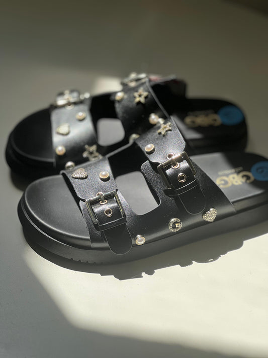 Guess- Sandals